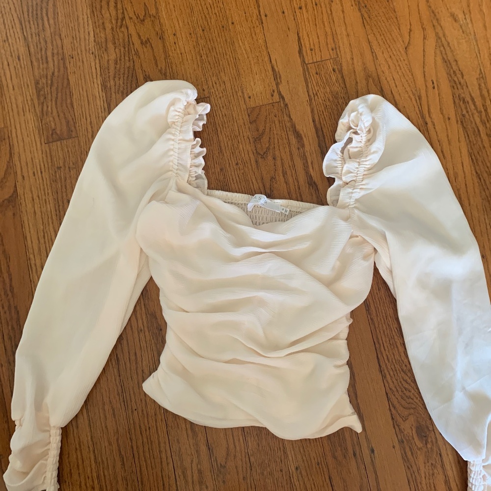 Astr the label cream blouse